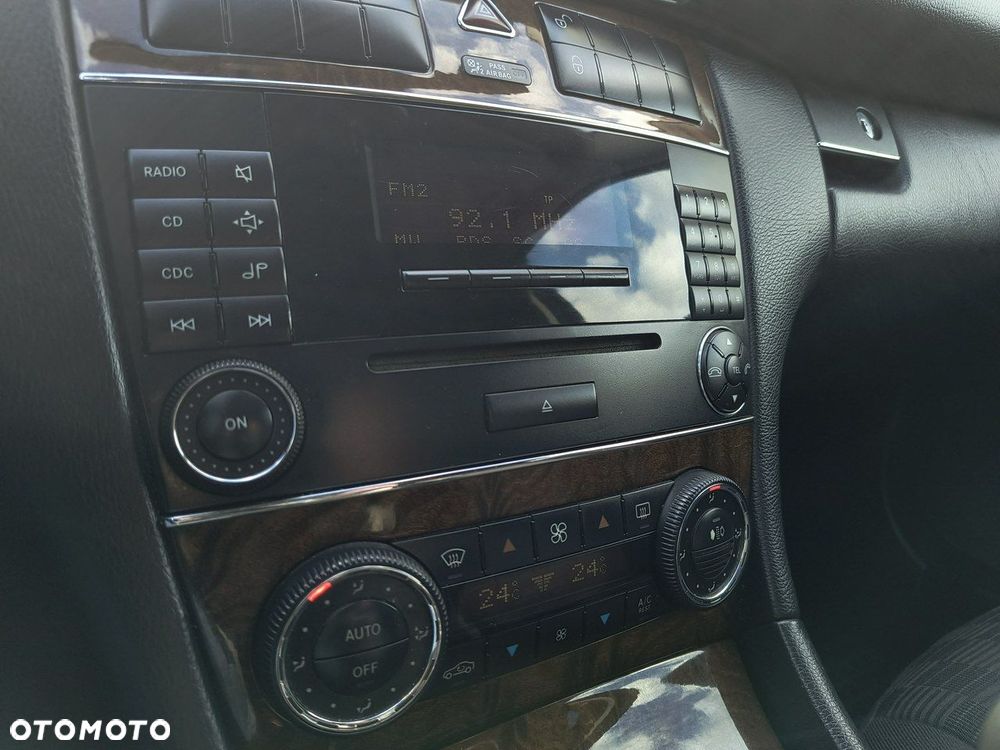 Mercedes-Benz Klasa C 200 CDI Classic - 21