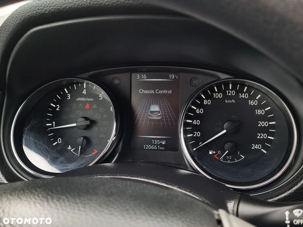 Nissan Qashqai 1.2 DIG-T Acenta EU6 - 19