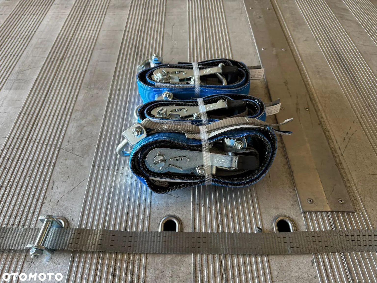 Pasy transportowe vdi2700 35mm 280cm trawka haki obrotowe mocne laweta lohr - 1