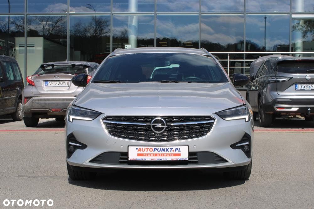Opel Insignia - 2