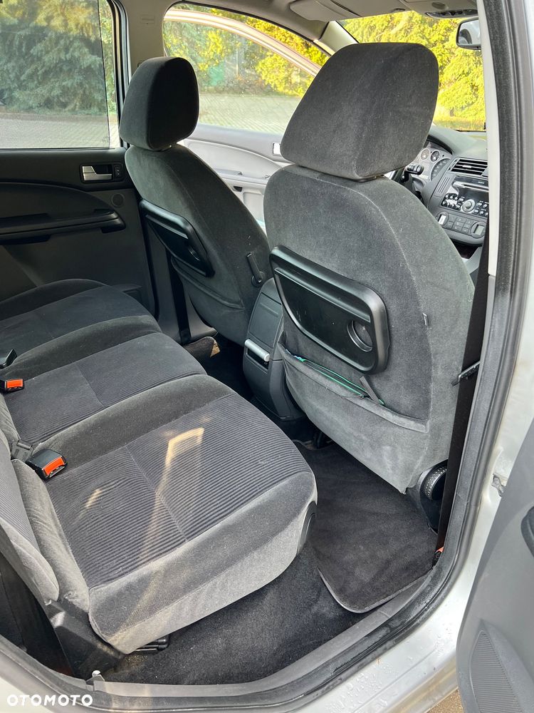 Ford Focus 1.6 TDCi Ghia DPF - 14