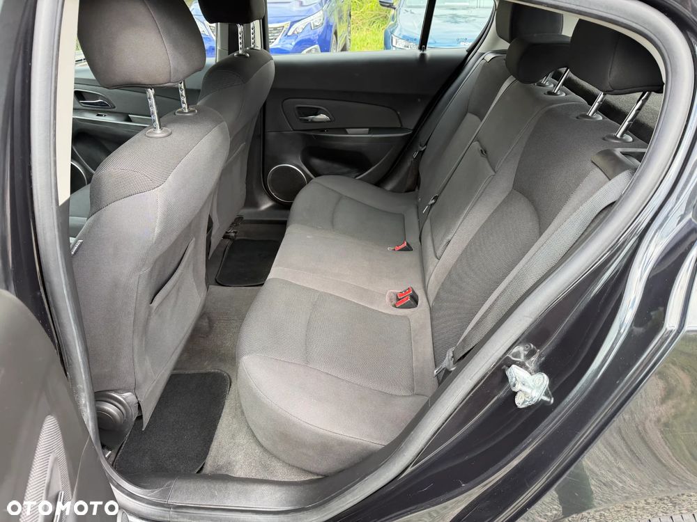Chevrolet Cruze 1.8 LT - 26