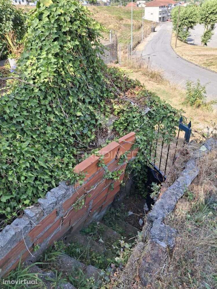CASA TÉRREA NA ZONA DA LIXA, FELGUEIRAS, PORTO - Grande imagem: 5/7