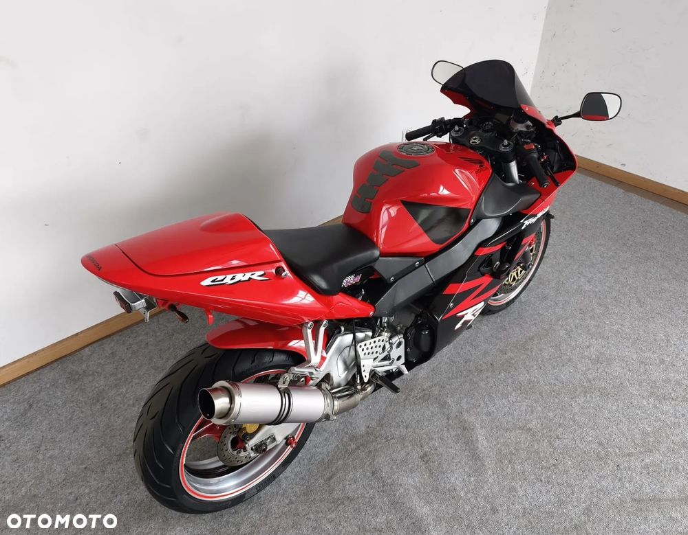 Honda CBR - 6