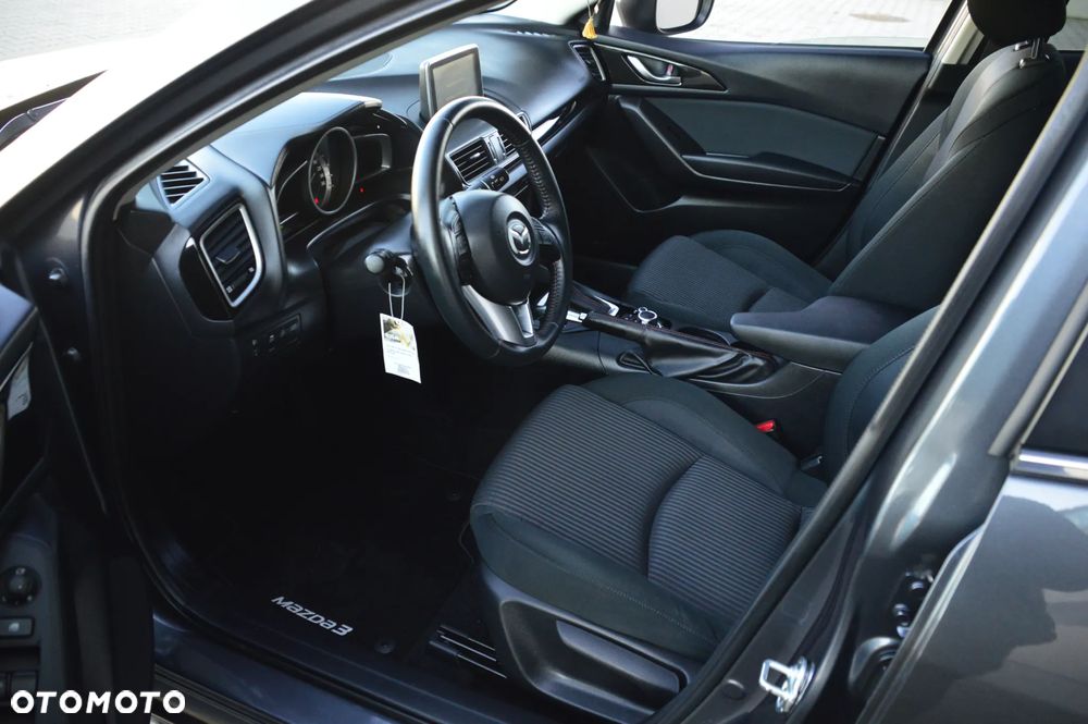 Mazda 3 - 17
