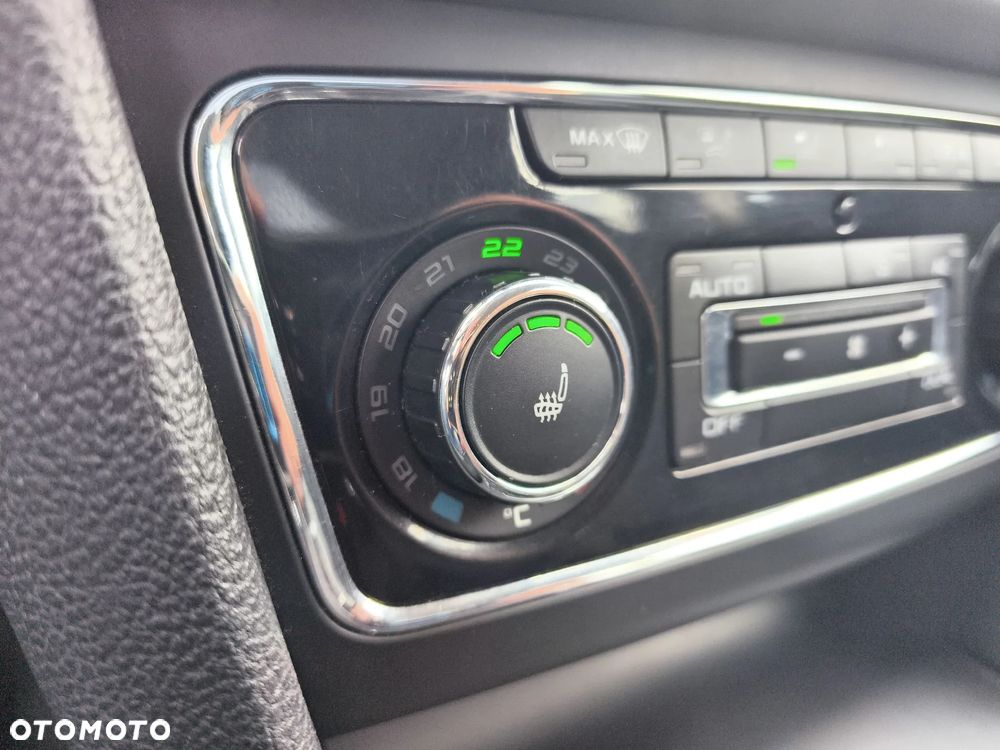 Skoda Superb 1.8 TSI Ambition - 27