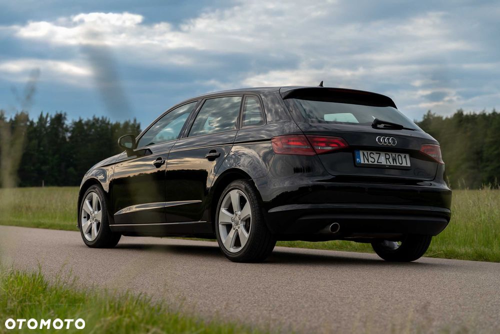 Audi A3 Sportback - 3