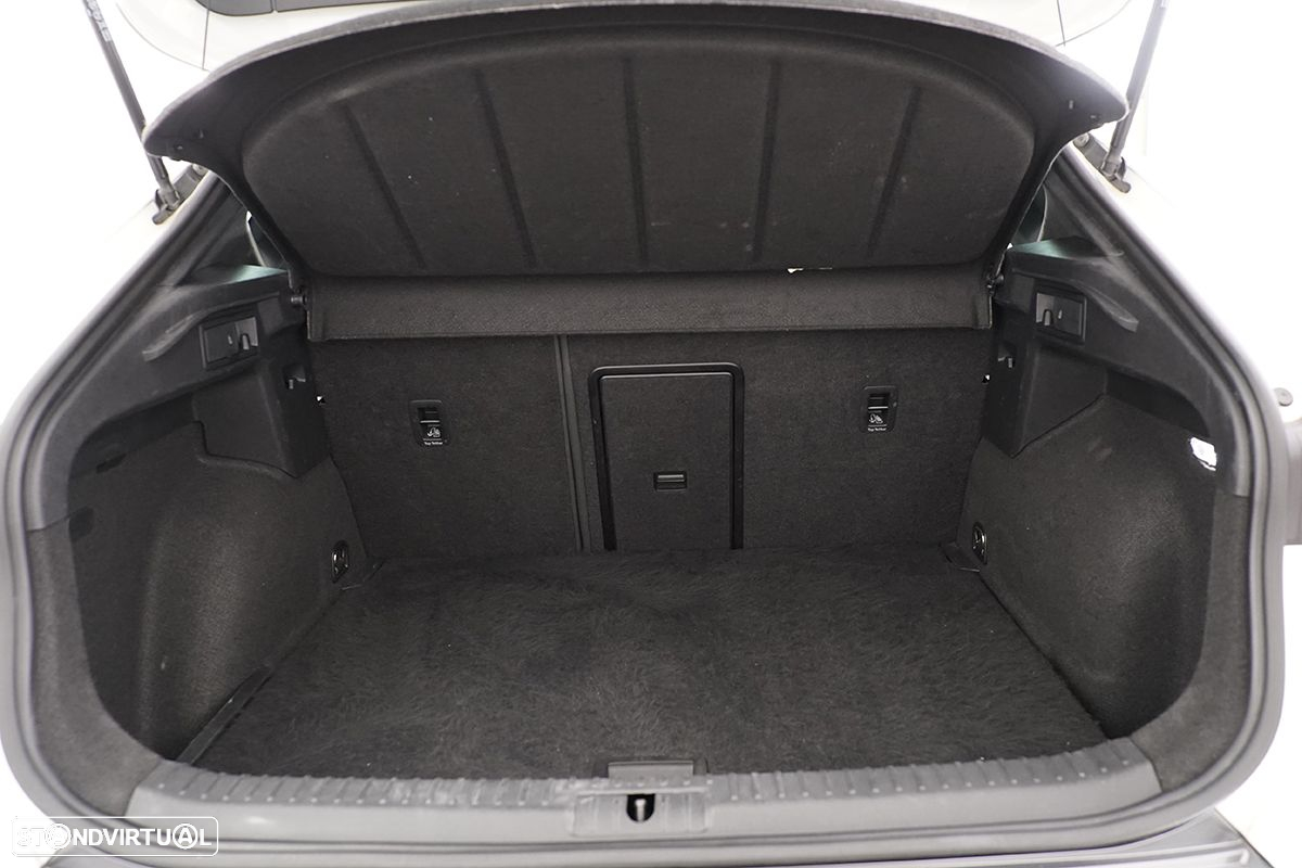 Cupra Formentor 1.5 TSI Base DSG - 24