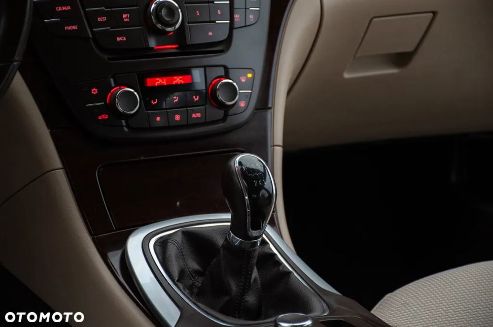 Opel Insignia 1.8 Elegance - 34