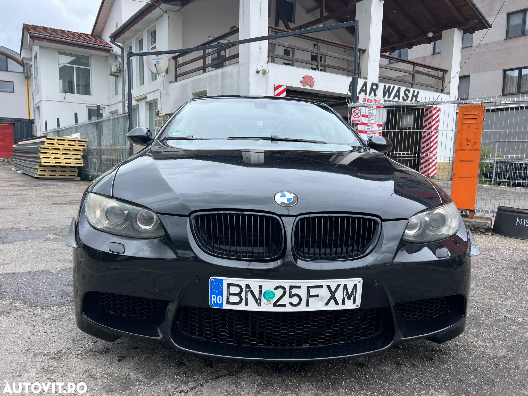 BMW Seria 3 325i Coupe Aut. - 2