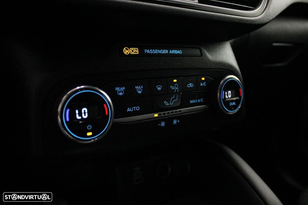 Ford Kuga - 20