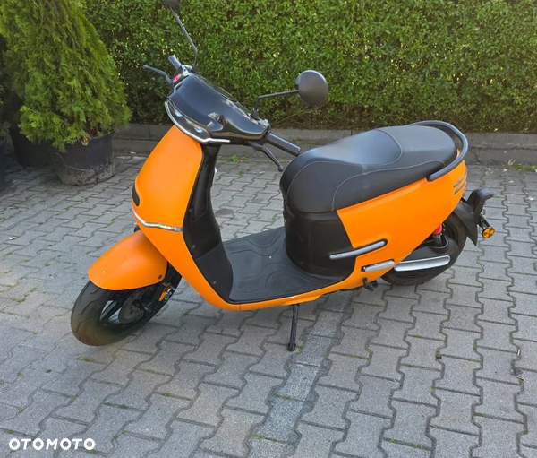 Horwin EK1