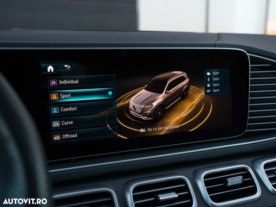 Mercedes-Benz GLS - 29