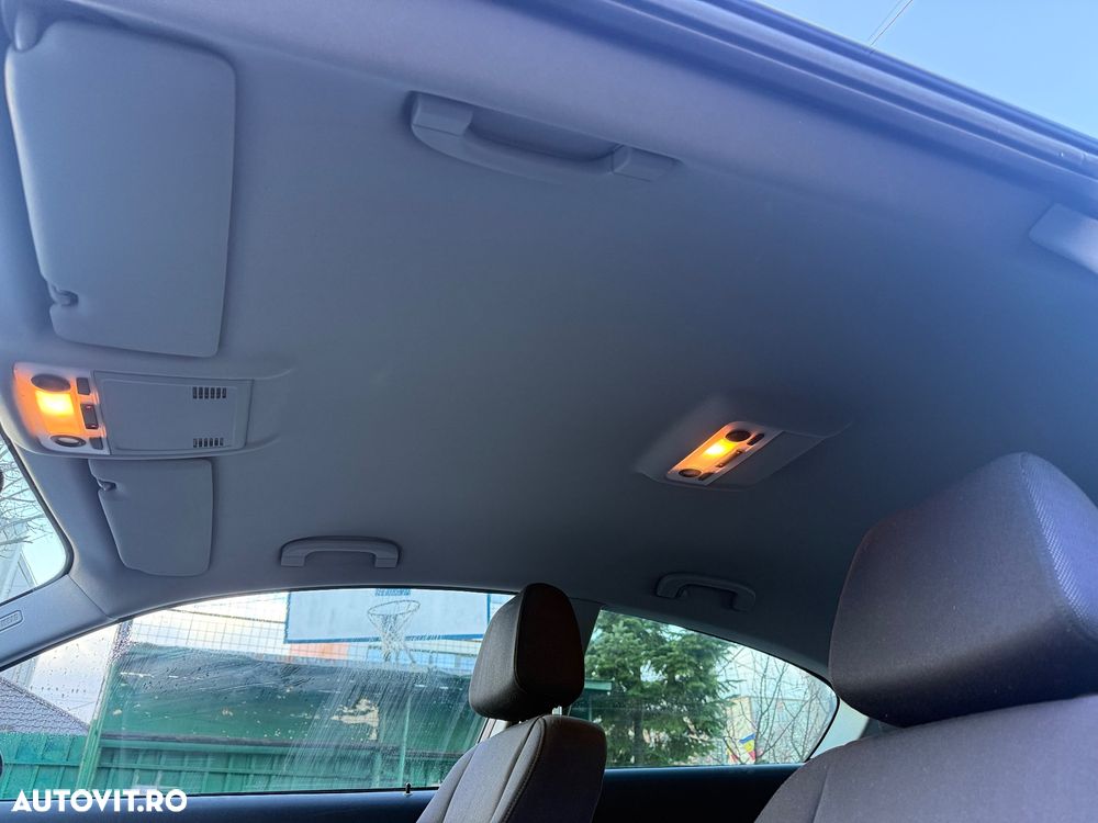 BMW Seria 1 116i - 15