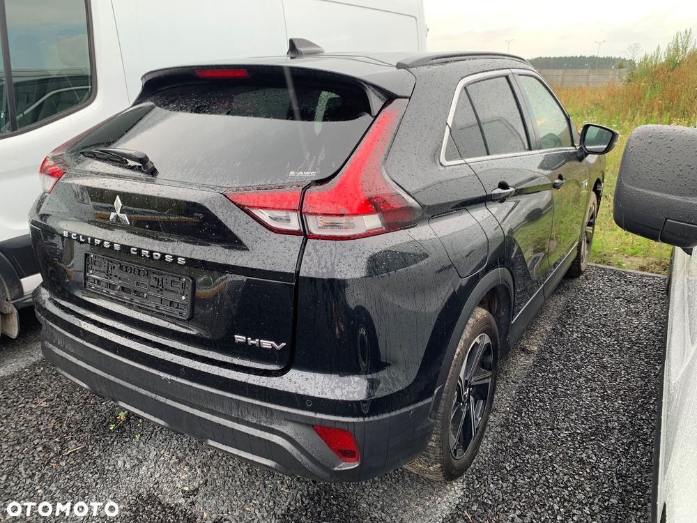 Mitsubishi Eclipse Cross - 4
