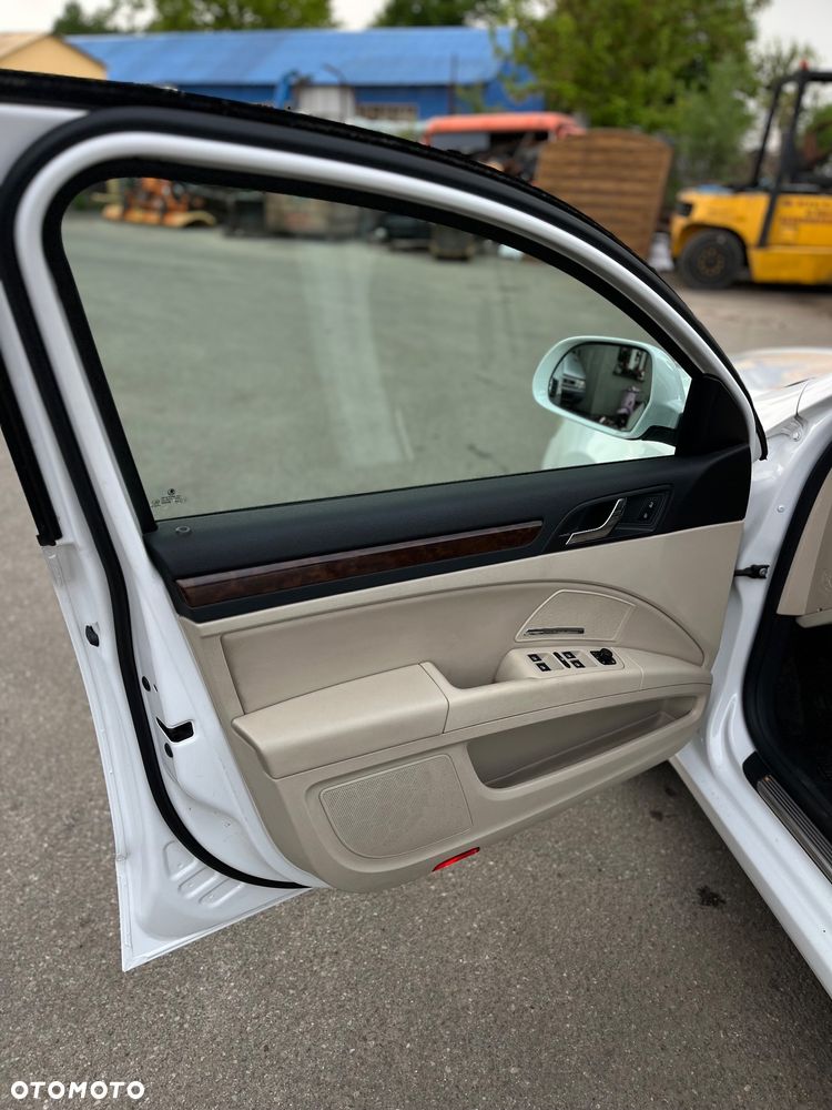 Skoda Superb 2.0 TSI Active DSG - 13