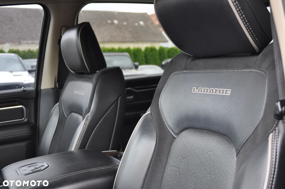 RAM 1500 Crew Cab Laramie - 26