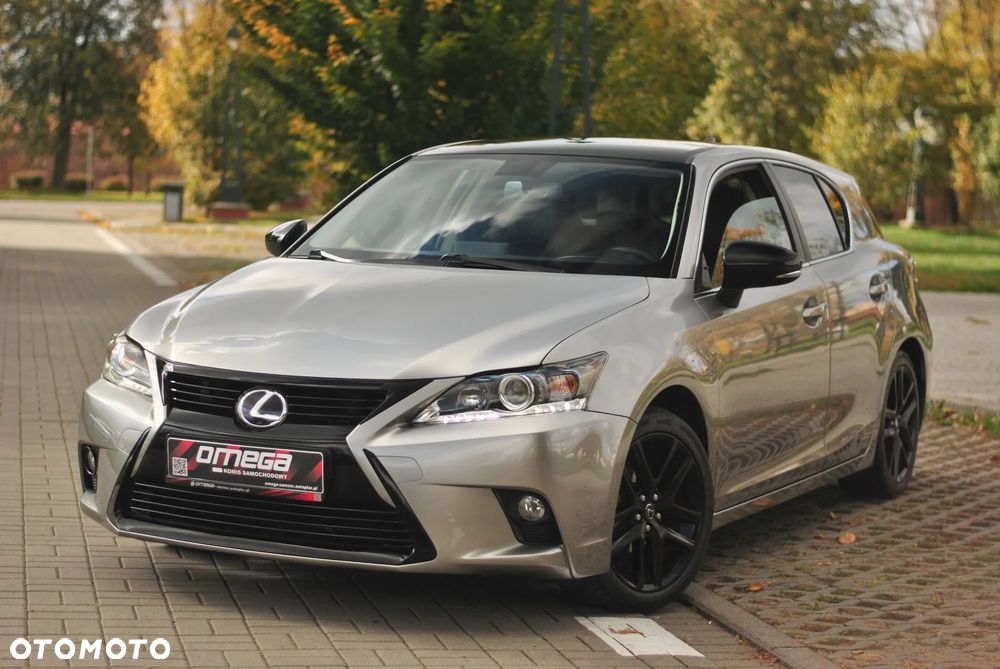 Lexus CT 200h Black - 3