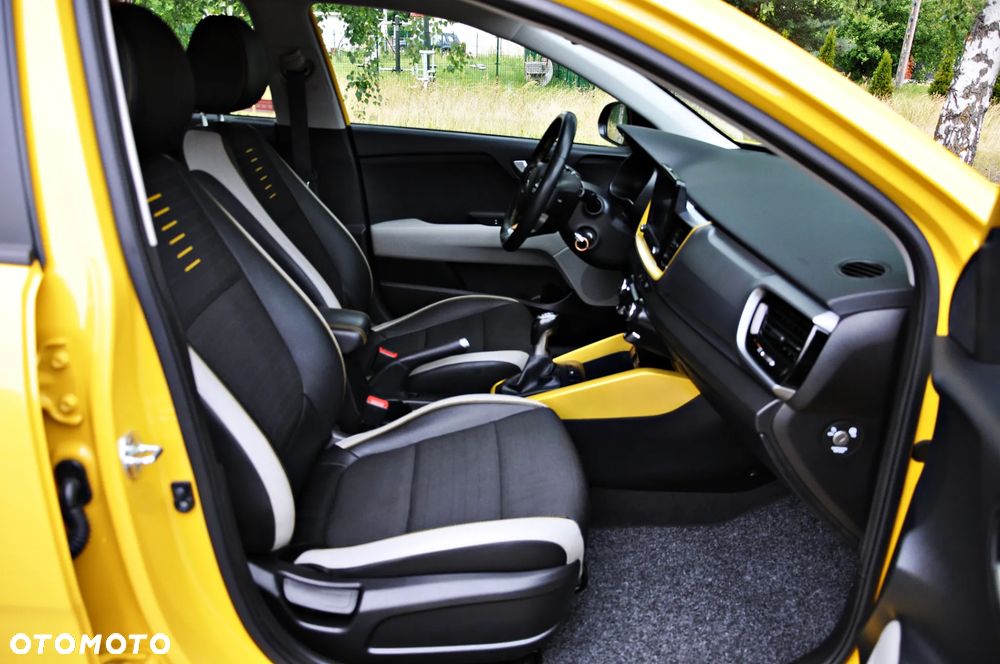 Kia Stonic 1.0 T-GDI L Business Line - 23