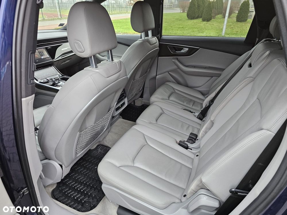 Audi Q7 SUV TFSI quattro 250 kW tiptronic S line - 11