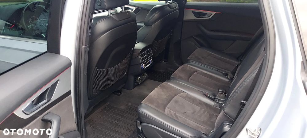 Audi Q7 3.0 TDI Quattro Tiptronic - 23
