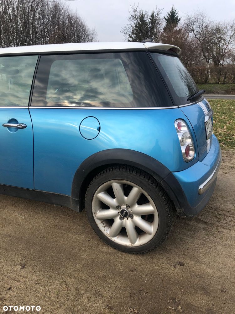 MINI Cooper Standard - 4