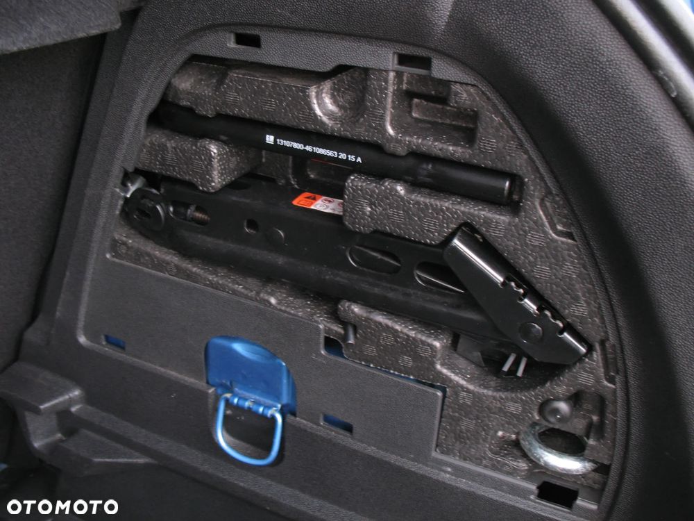 Opel Corsa 1.2 Cosmo - 18