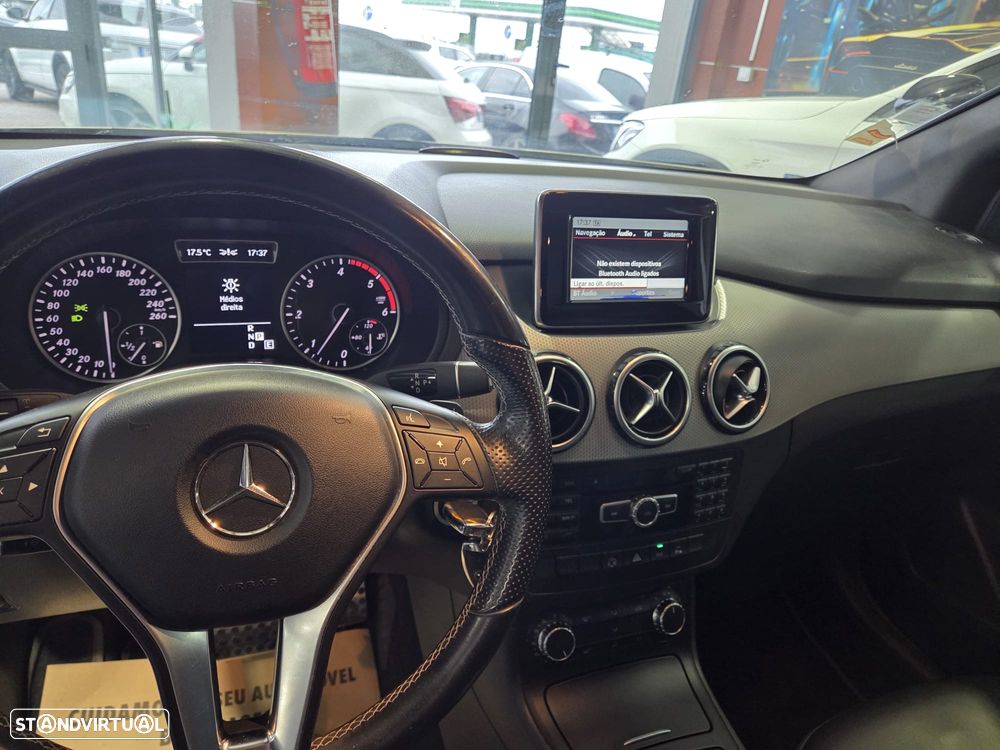 Mercedes-Benz B 180 CDI (BlueEFFICIENCY) 7G-DCT - 13