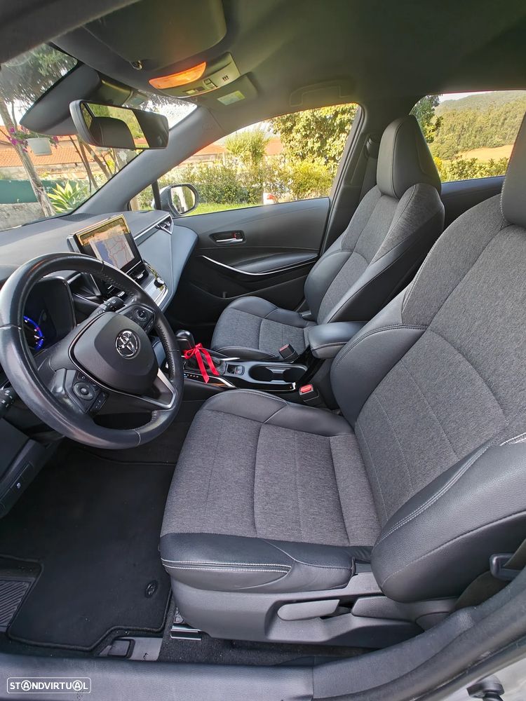 Toyota Corolla Touring Sports 1.8 Hybrid Comfort+P.Sport - 5