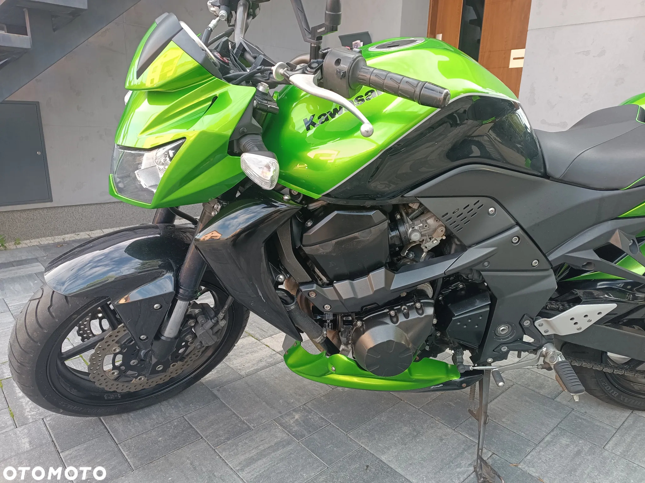 Kawasaki Z - 12