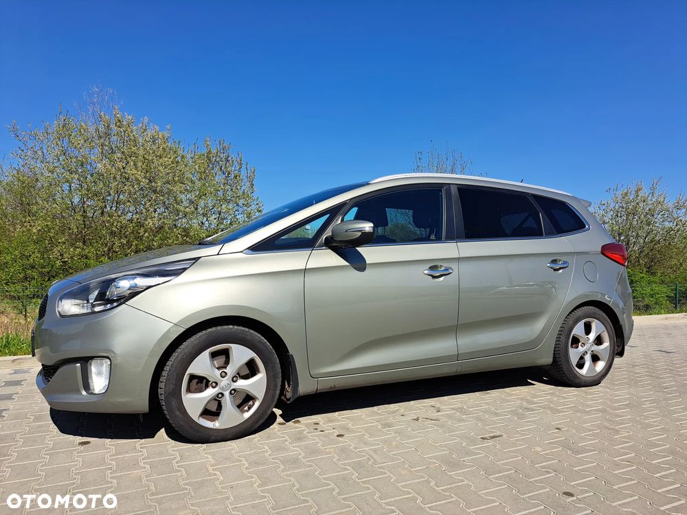 Kia Carens 1.7 CRDi L - 2
