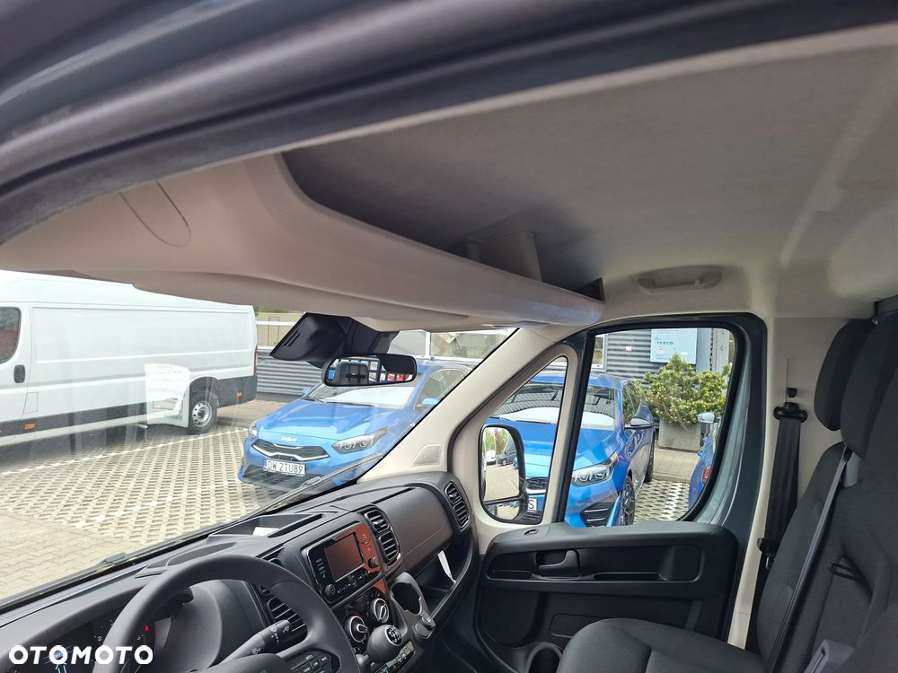Fiat WYPRZEDAŻ!! SUPER CENA !!DUCATO SKRZYNIA L4 4,2m długa, 140KM, Wzmocnione zawieszenie tylne, Hak, koło zapasowe, Kamera cofania - 22