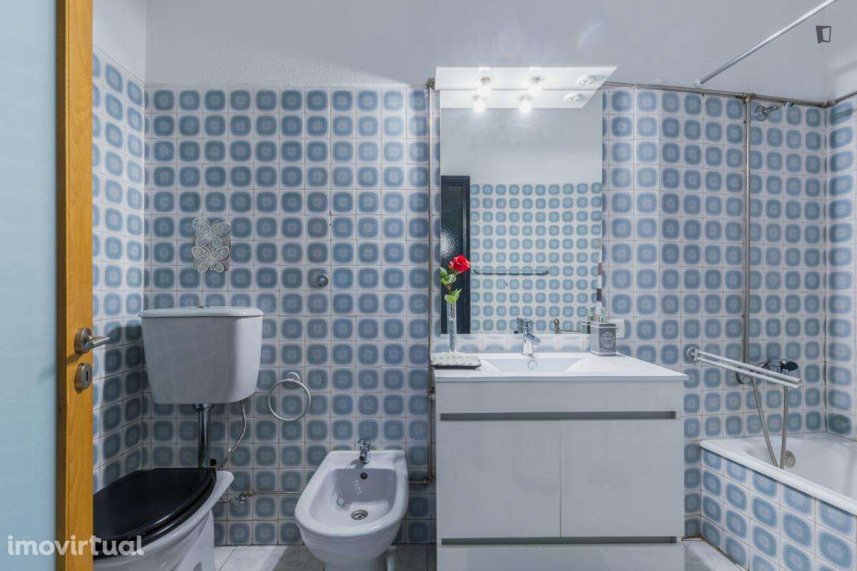 Apartamento com 3 quartos - localizado em Massarelos Porto - Grande imagem: 3/12