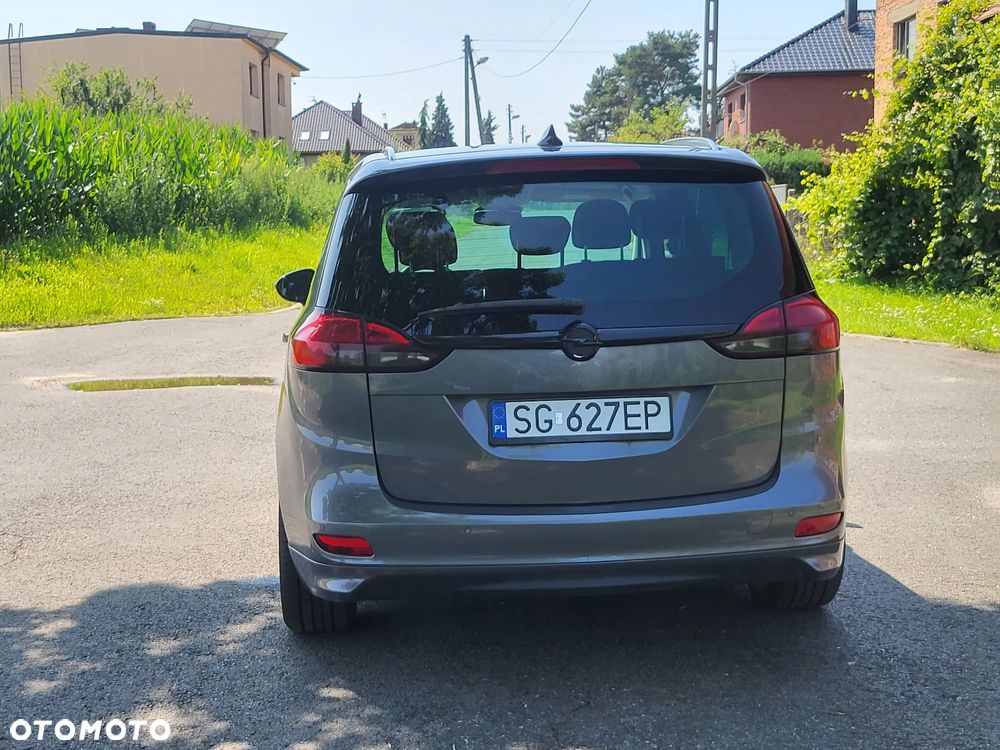 Opel Zafira Tourer 1.4 Turbo Sport - 2