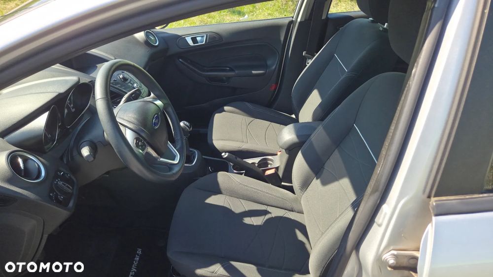 Ford Fiesta 1.4 Trend EU5 - 39