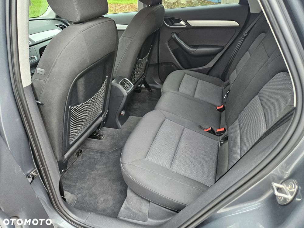 Audi Q3 2.0 TDI Design - 6