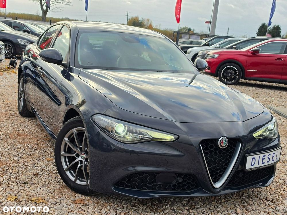 Alfa Romeo Giulia - 4