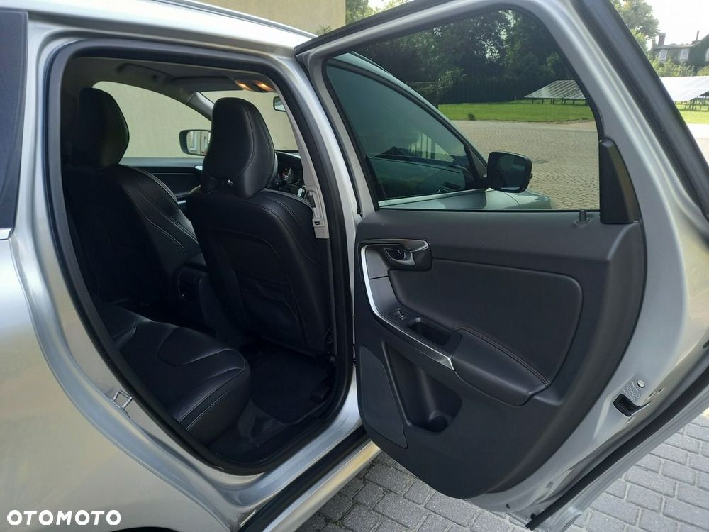 Volvo XC 60 D3 Ocean Race - 22