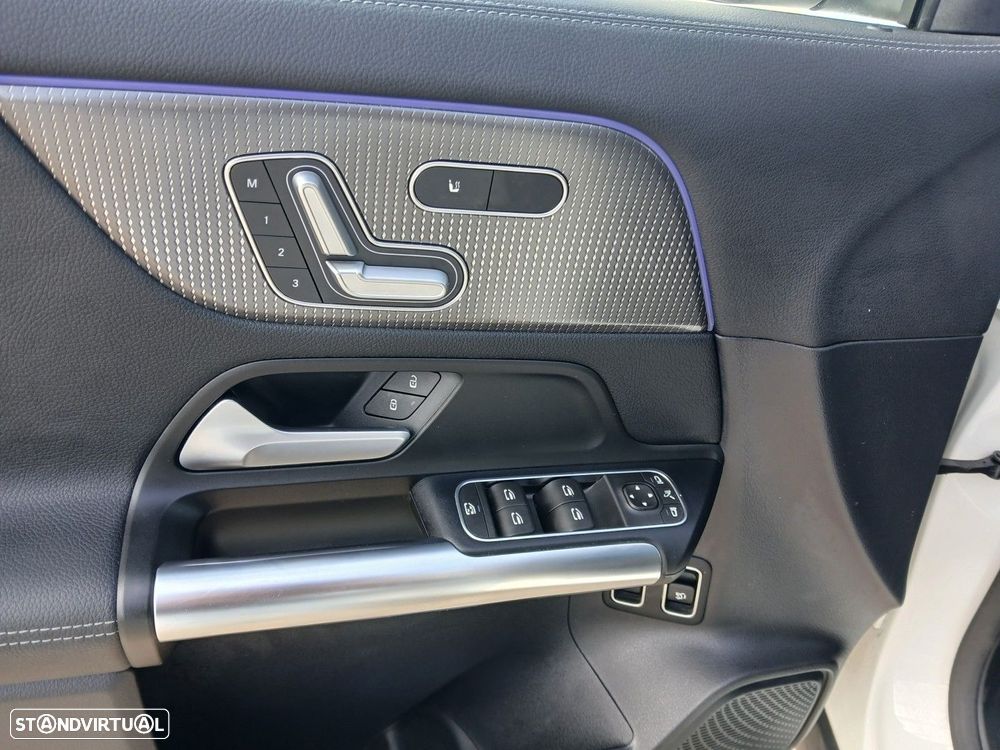 Mercedes-Benz GLA 250 e 8G-DCT - 25