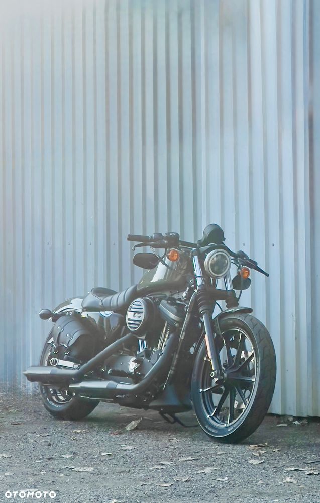 Harley-Davidson Sportster Iron 883 - 8