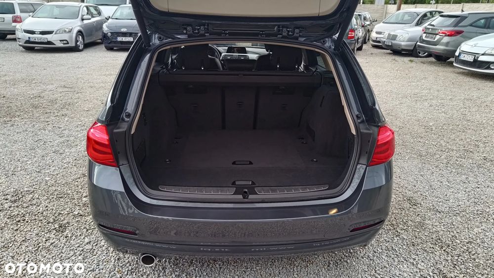 BMW Seria 3 318d Edition M Sport Shadow - 20