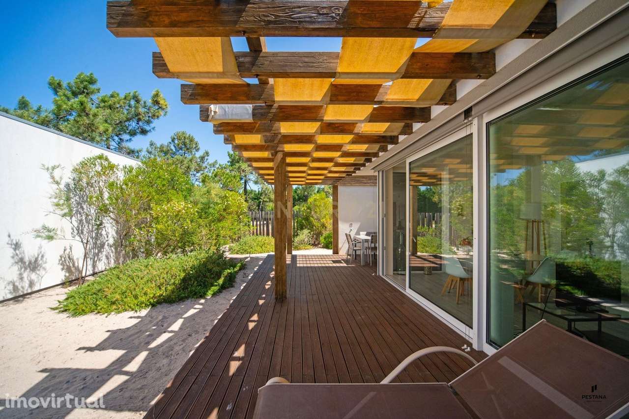 Moradia T3 em Tróia em copropriedade (25%) com usufruto e potencial de - Grande imagem: 3/15