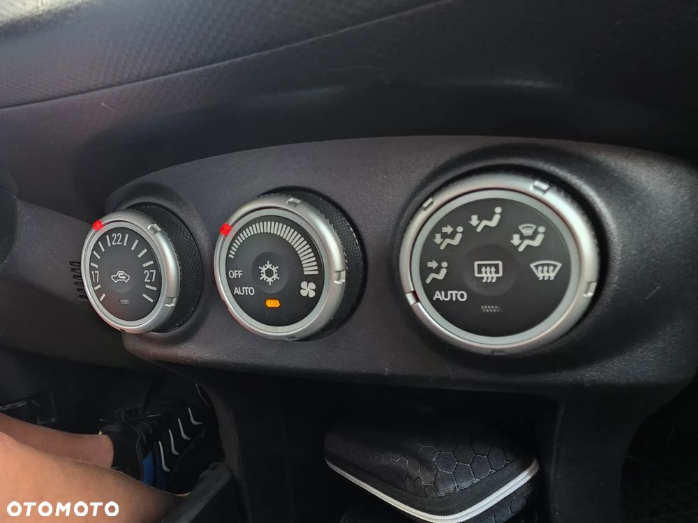 Peugeot 4007 2.2HDi Platinum Euro5 - 12