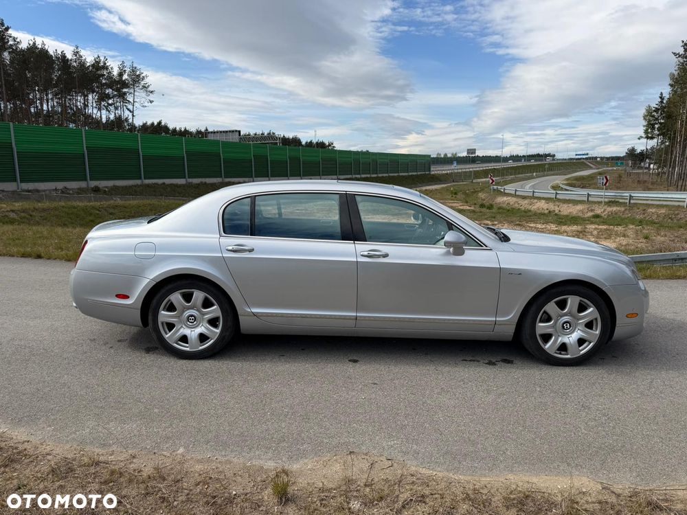 Bentley Flying Spur - 6