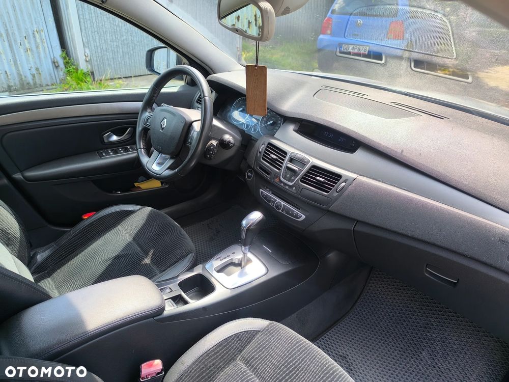 Renault Laguna 2.0 DCi Expression - 9
