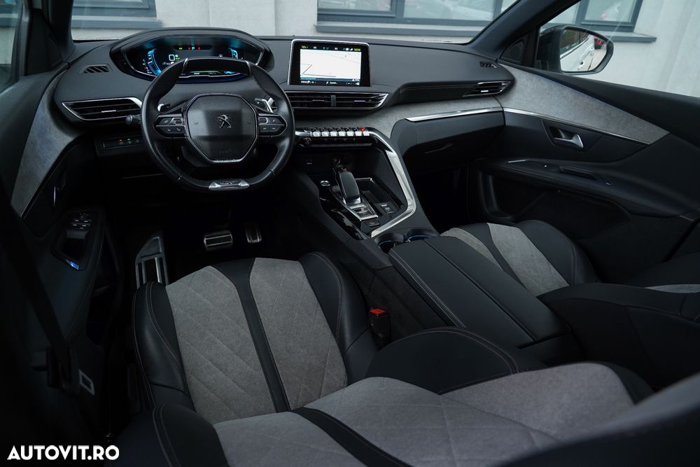 Peugeot 3008 PHEV EAT8 4X4 GT Pack - 5