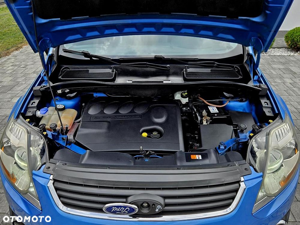Ford Kuga 2.0 TDCi 4x4 Titanium - 30