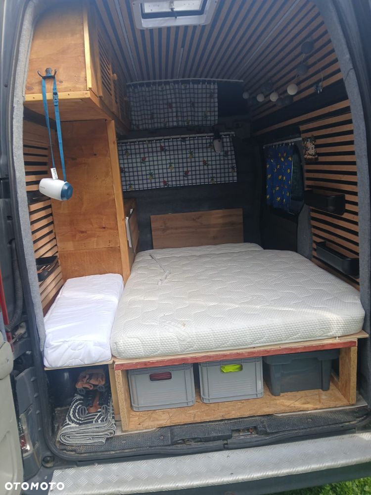 Opel Vivaro - 25