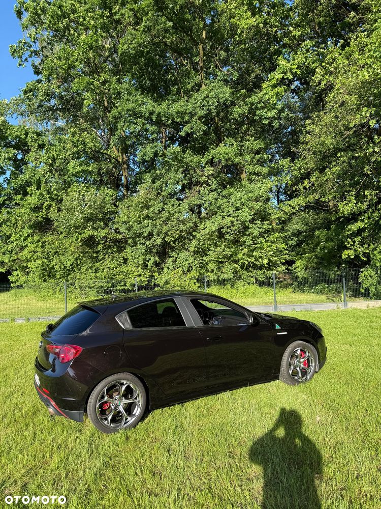 Alfa Romeo Giulietta 1750 TBi QV TCT - 4