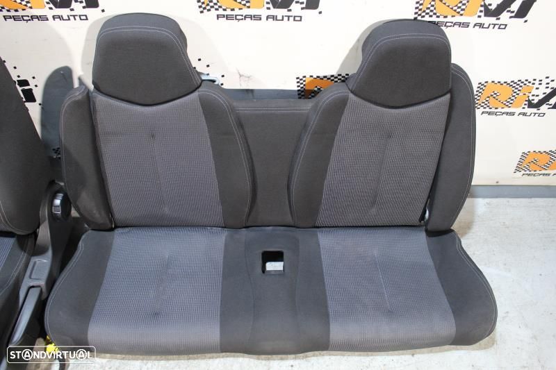 Bancos Peugeot RCZ em Tecido - 5